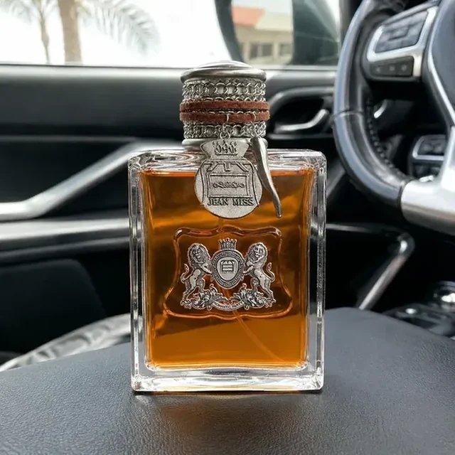 صورة من خالد